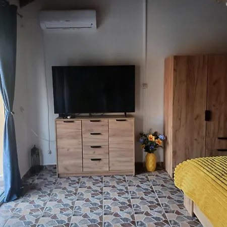 Garden Sokolovo Apartment *